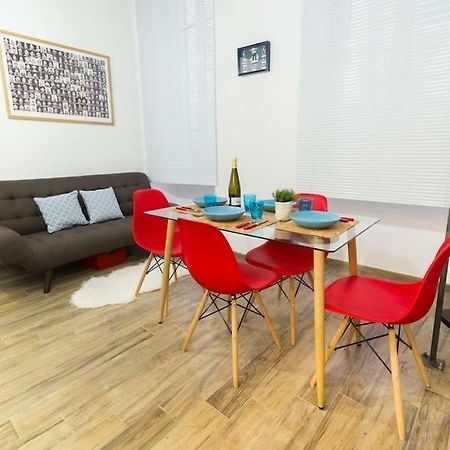 Апартаменты Miniloft Rosso - Mini-Loft Sanremo Centro. Wifi & Aria Condizionata Экстерьер фото